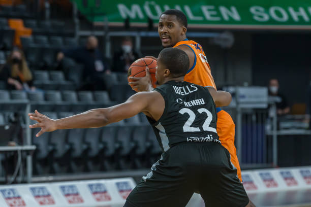 埃尔南德斯 埃尔南德斯